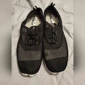 Black Mesh Athletic Shoes